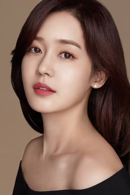 Sung Yu-ri Biography: Instagram, Wiki, Husband, Siblings, Parents, Net Worth, Age, Height, Children, Career, Movies, Songs, IMDB | TheCityCeleb