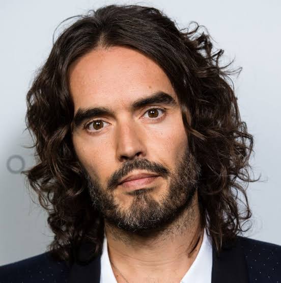 Russell Brand Biography: Age, Net Worth, Instagram, Spouse, Height, Wiki, Parents, Children, Career, Movies | TheCityCeleb