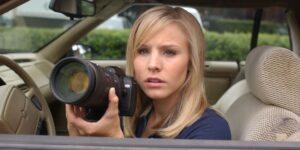 Kristen Bell Recalls Veronica Mars Cancelation While Filming 2008 Comedy Movie