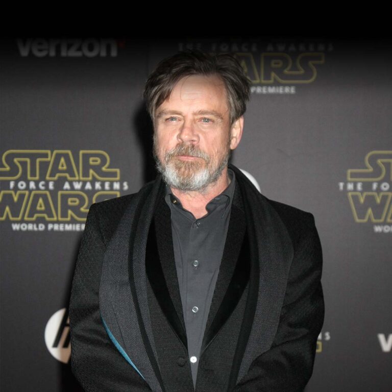 Mark Hamill Biography: Age, Wife, Children, Net Worth, Movies, Parents, Height, TV Shows, Car Accident | TheCityCeleb