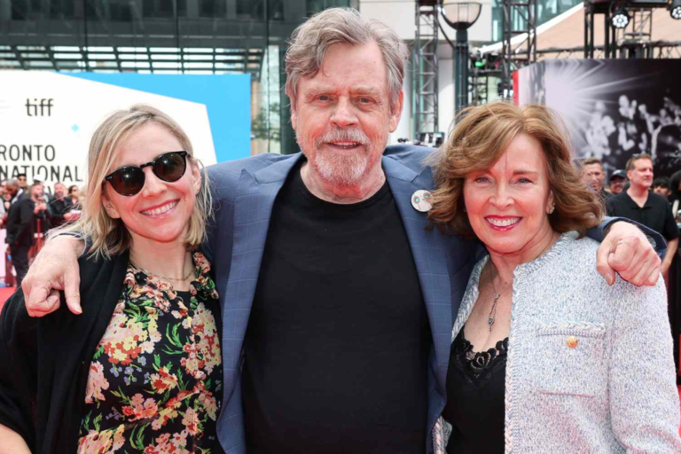 Mark Hamill's daughter, Chelsea Hamill Biography: Siblings, Age, Net Worth, Pictures, Instagram, Spouse, Movies | TheCityCeleb