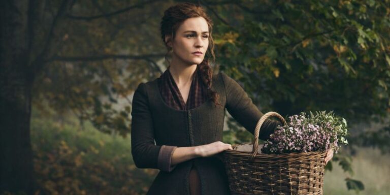 Outlander Star Comments On Whether Season 8 Will Adapt A Key Brianna Book Development